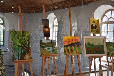 Okładka albumu: Poplenerowy wernisaż malarstwa 